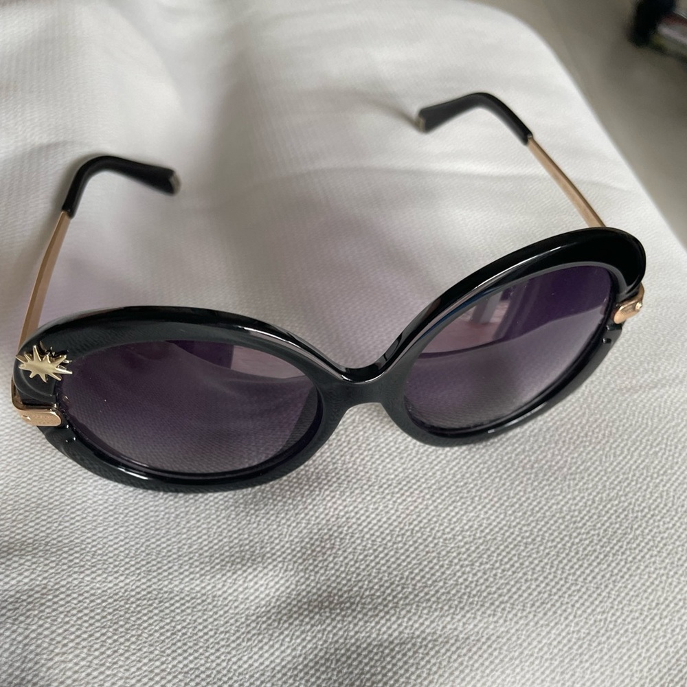Fashion glasses